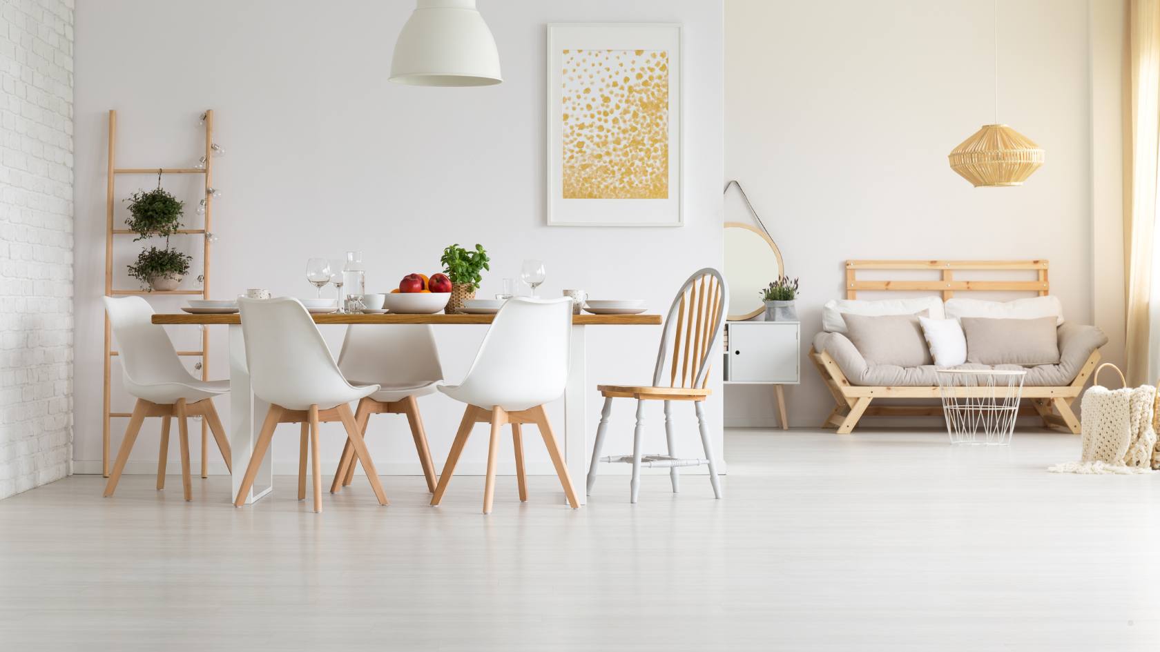 Cover photo for the buyer article: The Questions Every Buyer Should Ask Before Making an Offer